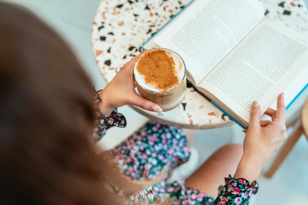 What are the latest UK pet fashion trends?